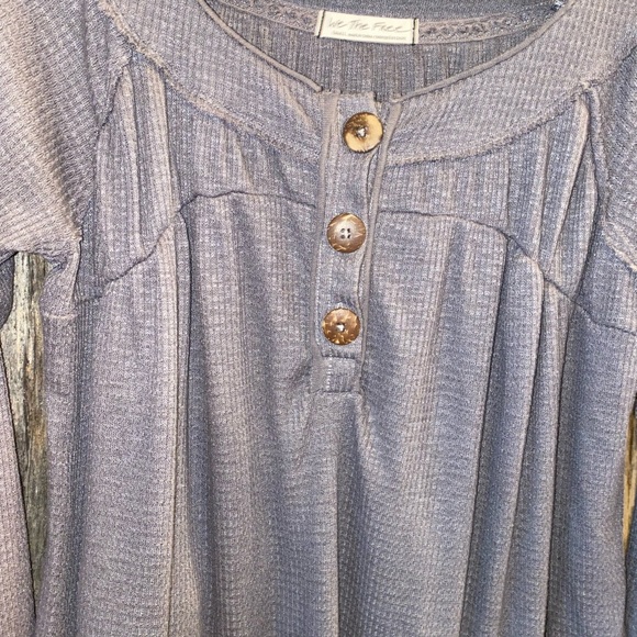 Free People top - Picture 2 of 3